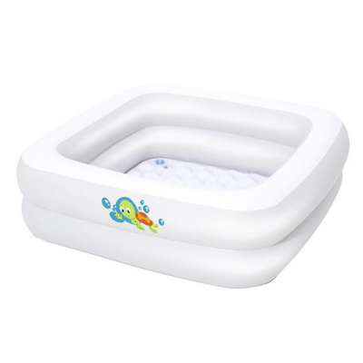 White Inflatable Pool for Indoor and Outdoor Use Baby Bathtub